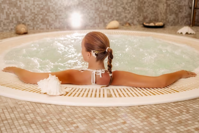 Deixe o resort ainda mais completo para os hóspedes com uma banheira de hidro; esse momento pode ser especial!